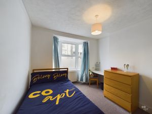 bedroom 1 - click for photo gallery